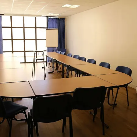 Které Jsou Ty Nejlepší V okolí Atrakce Réserve Naturelle De L'etang De Cousseau? 2* Lacanau